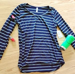 LuLaRoe Lynnae Top